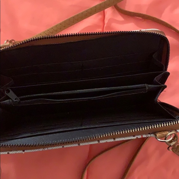 Baby Phat Cross-Body Purse - Picture 3 of 3